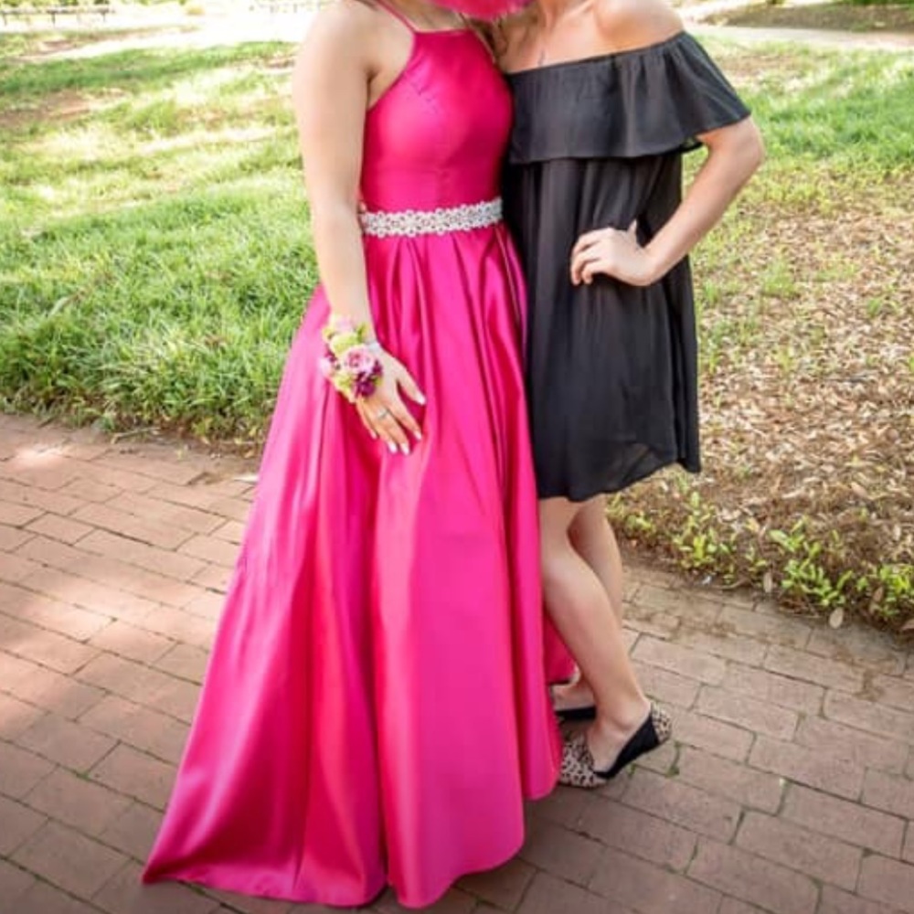 Prom Dress - Picture 4 of 4